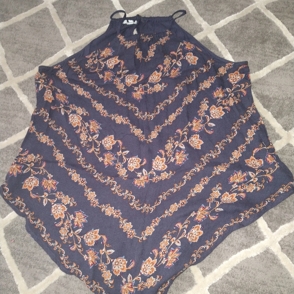 Maurices handkerchief top